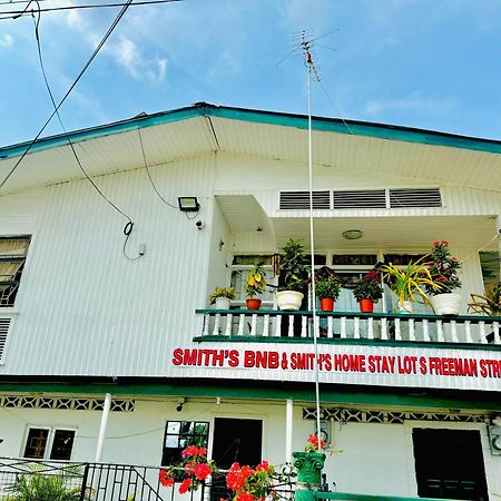 Smith'S Homestay جورج تاون المظهر الخارجي الصورة